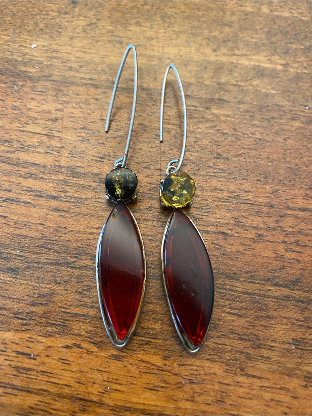 Dangle Earrings - Picture 5 of 6